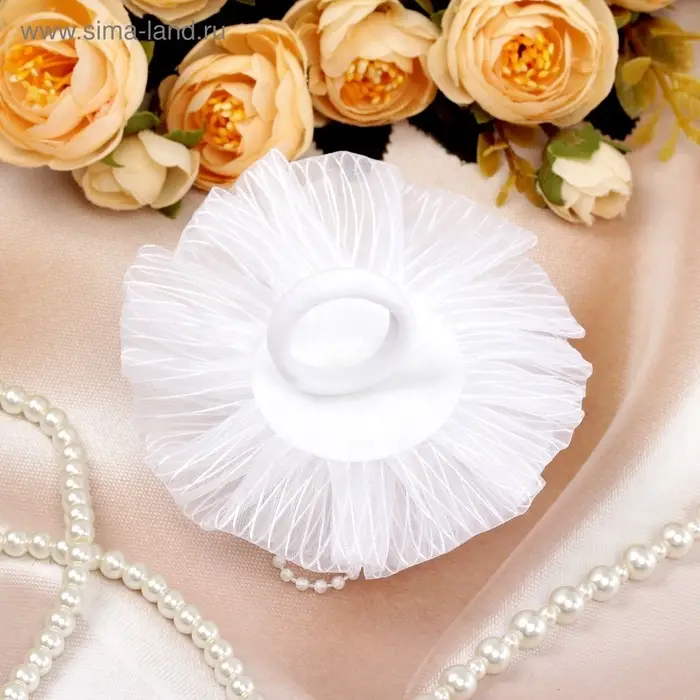 Бант для волос на резинке &laquo;Школьница&raquo;, полосатик, d=9 см, белый