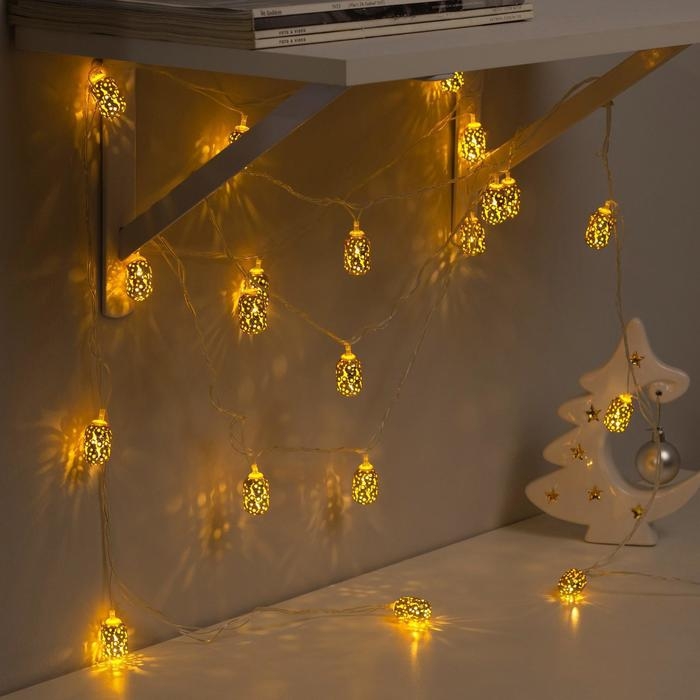 Гирлянда «Нить» 4 м с насадками «Фонарик», IP20, прозрачная нить, 20 LED, свечение тёплое белое, 8 режимов, 220 В Гирлянда «Нить» 4 м с насадками «Фонарик», IP20, прозрачная нить, 20 LED, свечение тёплое белое, 8 режимов, 220 В