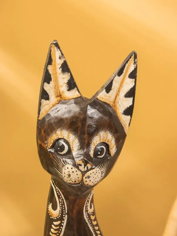 Сувенир «Кошка», 60×14×6 см, дерево, коричневый, МИКС Сувенир «Кошка», 60×14×6 см, дерево, коричневый, МИКС