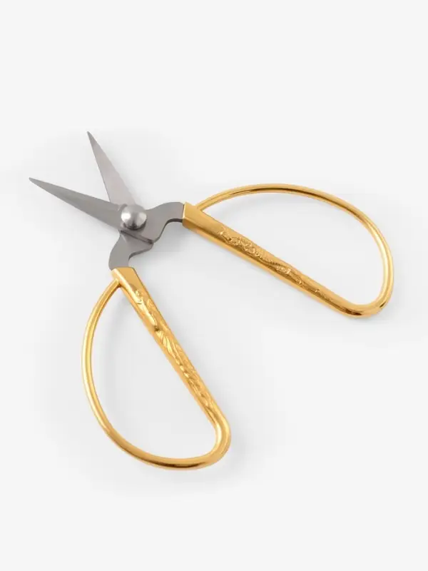 Ножницы для рукоделия, скошенное лезвие, 3.5", 8.5 см, цвет золотой