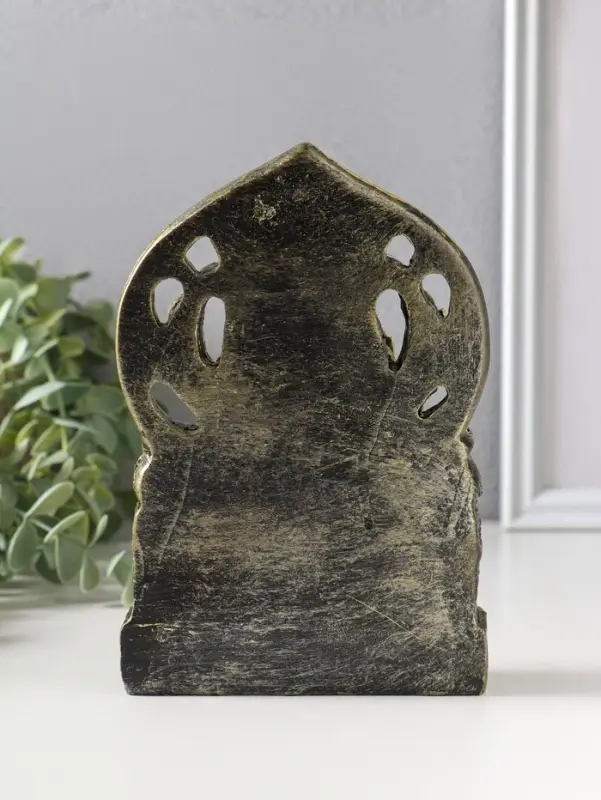 Сувенир полистоун "Ганеша на резном троне" золотая бронза 4х11,7х17,3 см