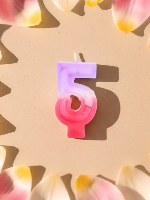Свеча цифра для торта &laquo;5&raquo;, 8&times;3.75&times;1 см