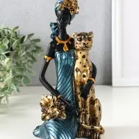Сувенир полистоун "Африканка в платье с леопардом" бензиновый синий 13х13х25,5 см Сувенир полистоун "Африканка в платье с леопардом" бензиновый синий 13х13х25,5 см