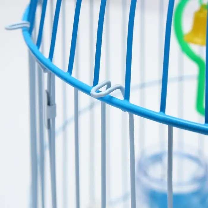 Клетка для птиц круглая укомплектованная Bd-4/2, 23,5 х 33 см, голубая (фасовка 20 шт) Клетка для птиц круглая укомплектованная Bd-4/2, 23,5 х 33 см, голубая (фасовка 20 шт)