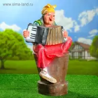 Садовая фигура из полистоуна &laquo;Баба-яга с гармонью&raquo;, 80&times;35&times;55 см