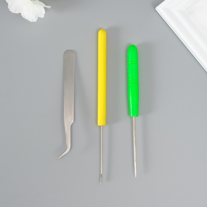 Набор инструментов для квиллинга 3 предмета: инструмент  разрез 0,7 см, шило и пинцет 10 см Набор инструментов для квиллинга 3 предмета: инструмент  разрез 0,7 см, шило и пинцет 10 см