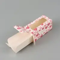 Коробка подарочная с окном &laquo;Сердца&raquo;, 12&times;5.5&times;5.5 см, самосборная