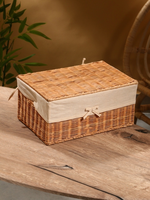 Корзинка прямоугольная с крышкой и тканевым подкладом, 33х22х15 см, ротанг