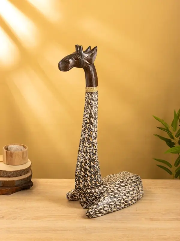 Сувенир Сувенир "Жираф" дерево 28х17х60 см, цв. бежево-коричневый