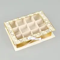 Коробка для конфет на Рамадан, 12 ячеек &laquo;Счастливого праздника!&raquo; 18.5&times;13.5&times;3.5 см