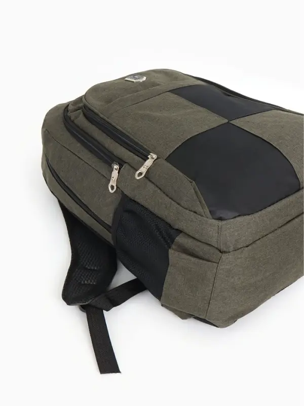 Рюкзак школьный на молнии, 2 отдела, 4 кармана, размер 32&times;15&times;47 см, хаки