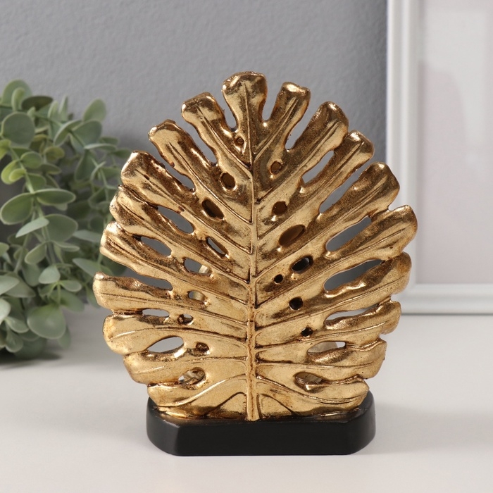Сувенир полистоун  Сувенир полистоун "Будда. Пальмовый лист" золото и чёрный 14,5х9х17,5 см