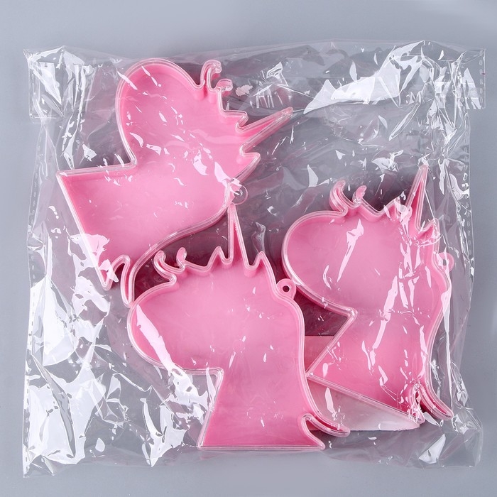 Основа для творчества и декорирования «Единорог», набор 3 шт., размер 1 шт. — 10 × 9,5 × 2,5 см Основа для творчества и декорирования «Единорог», набор 3 шт., размер 1 шт. — 10 × 9,5 × 2,5 см