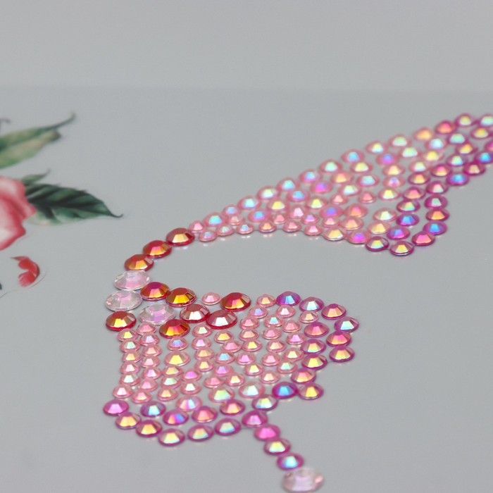 Наклейка пластик стразы Наклейка пластик стразы "Крыло бабочки и розовые розы" 16х17 см