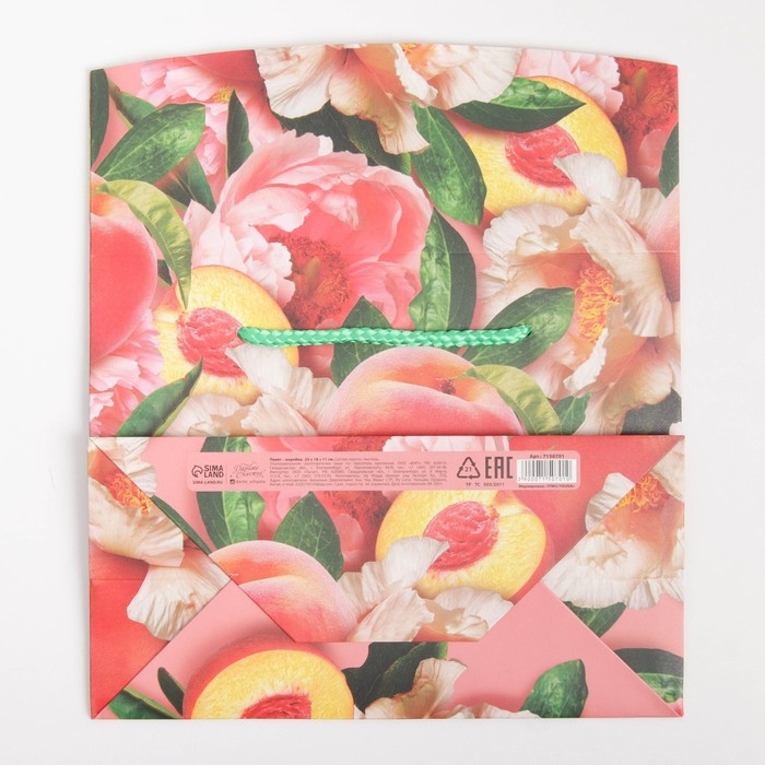 Пакет—коробка, подарочная упаковка, «Flower», 23 х 18 х 11 см Пакет—коробка, подарочная упаковка, «Flower», 23 х 18 х 11 см