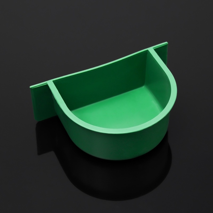 Кормушка для птиц 10,6 х 8,3 х 3,6 см, зeлёная Кормушка для птиц 10,6 х 8,3 х 3,6 см, зeлёная