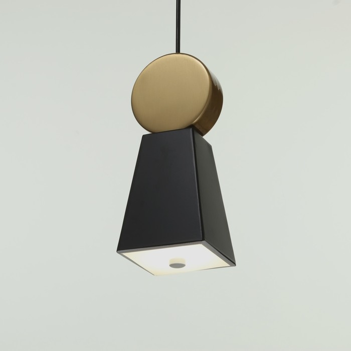 Светильник BayerLux 2284/1 LED черно-золотой 10х10х24-124 см