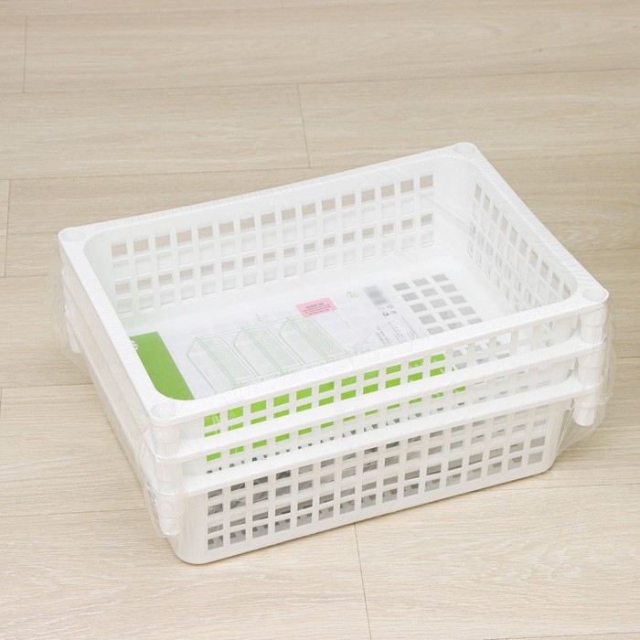 Этажерка напольная универсальная 3-х секционная, на колёсиках, цвет белый Этажерка напольная универсальная 3-х секционная, на колёсиках, цвет белый