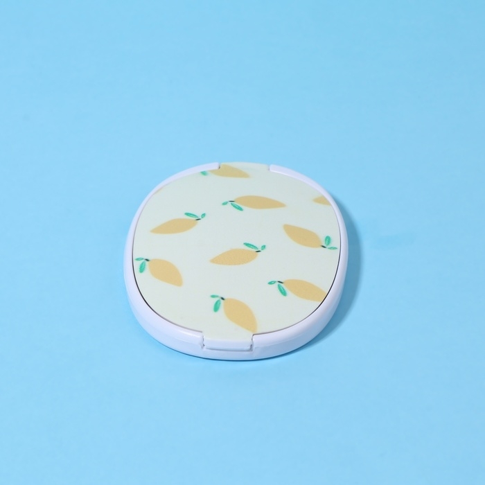 Зеркало складное «Лимон», с расчёской, 6,5 × 9,5 см Зеркало складное «Лимон», с расчёской, 6,5 × 9,5 см