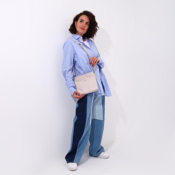 Сумка кросс-боди на молнии, цвет бежевый Сумка кросс-боди на молнии, цвет бежевый