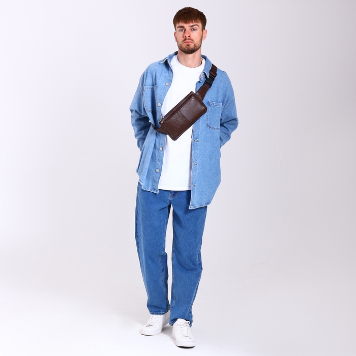 Сумка поясная на молнии, 2 наружных кармана, цвет коричневый Сумка поясная на молнии, 2 наружных кармана, цвет коричневый