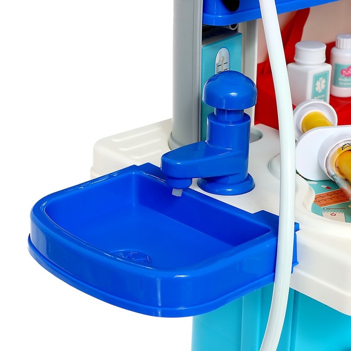 Игровой набор «Доктор» в чемоданчике, с аксессуарами Игровой набор «Доктор» в чемоданчике, с аксессуарами