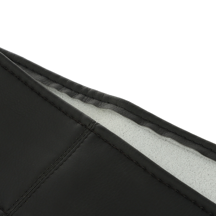 Оплетка на руль сшивная, экокожа, черная, нить, игла, размер 2ХL, 42-44 см Оплетка на руль сшивная, экокожа, черная, нить, игла, размер 2ХL, 42-44 см