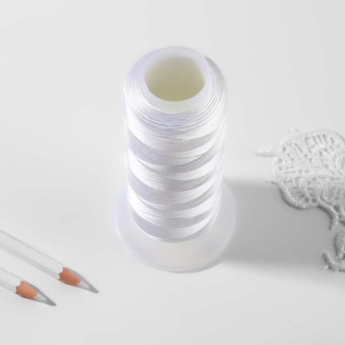 Нить атласная, 120D/2, 2700 м, цвет белый Нить атласная, 120D/2, 2700 м, цвет белый