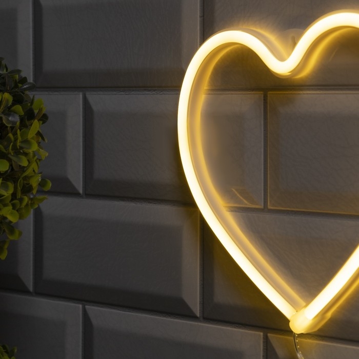 Неоновая вывеска «Сердце» 20 × 20 см, батарейки ААх3 (не в комплекте), USB, свечение тёплое белое