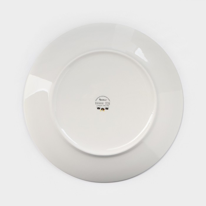 Тарелка фарфоровая десертная «Винни Пух», d=19 см, фарфор Тарелка фарфоровая десертная «Винни Пух», d=19 см, фарфор