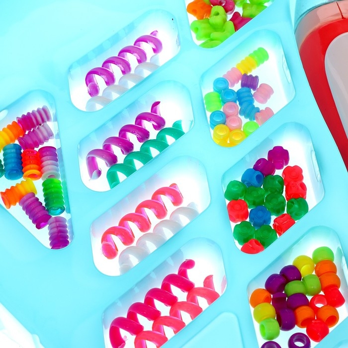 Набор парикмахера «Креатив» с аксессуарами для волос + аппарат для плетения Набор парикмахера «Креатив» с аксессуарами для волос + аппарат для плетения