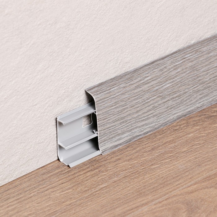 Плинтус напольный 55мм "Деконика", 210 Дуб Пепельный 2,2м