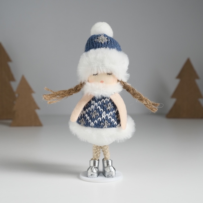 Кукла интерьерная Кукла интерьерная "Девочка в вязанной шубке" 6х6х14 см