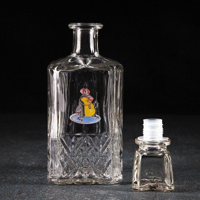 Набор питьевой «Приколы», 7 предметов: графин 500 мл, стопки 50 мл, 6 шт Набор питьевой «Приколы», 7 предметов: графин 500 мл, стопки 50 мл, 6 шт