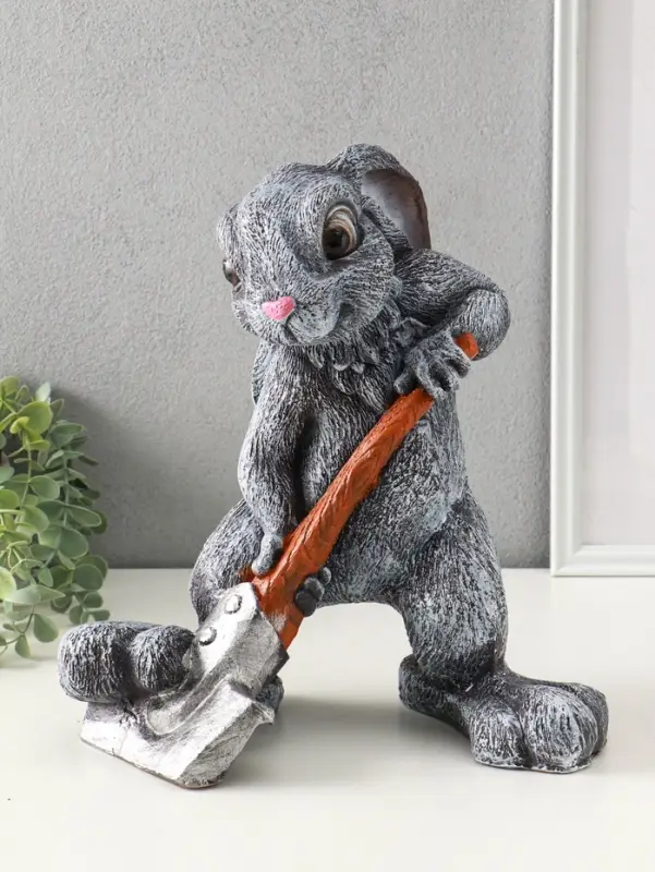 Копилка "Заяц с лопатой" 35х30х18