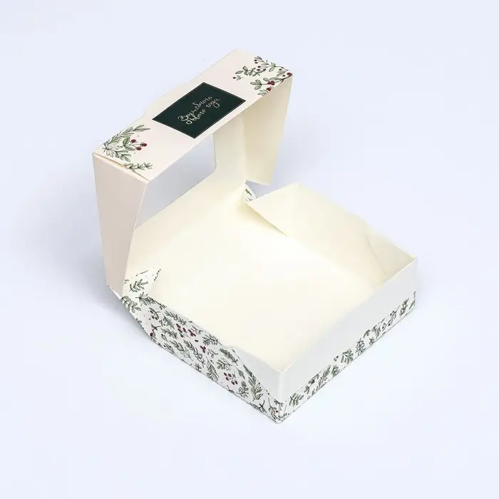 Коробка подарочная новогодняя складная «Волшебный год», 10×8×3.5 см Коробка подарочная новогодняя складная «Волшебный год», 10×8×3.5 см