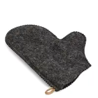 Рукавица для бани вышивка "На удачу", темная Рукавица для бани вышивка "На удачу", темная