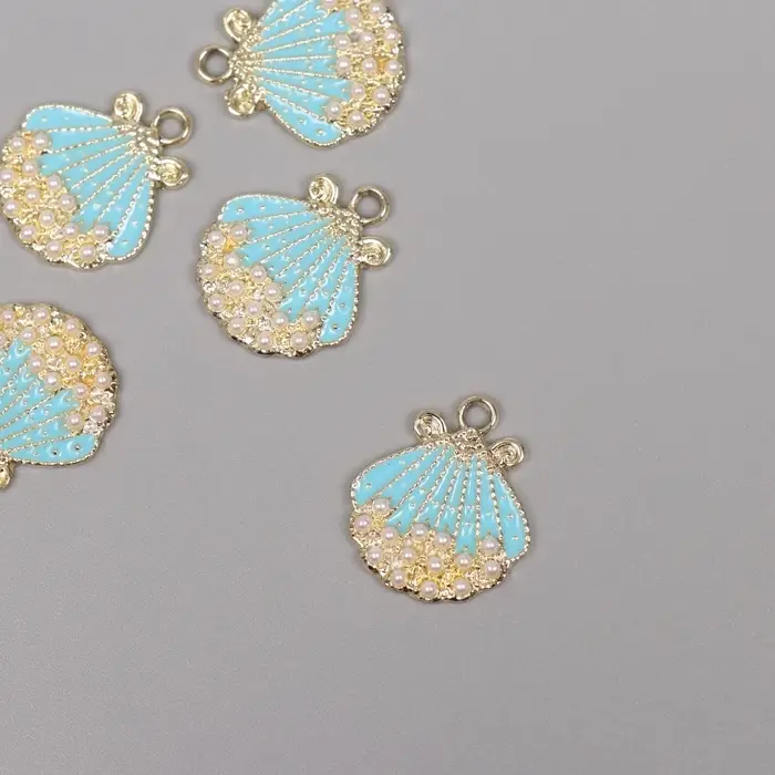 Декор для творчества металл, стразы Декор для творчества металл, стразы "Ракушка" золото 2,1х1,8х0,3 см