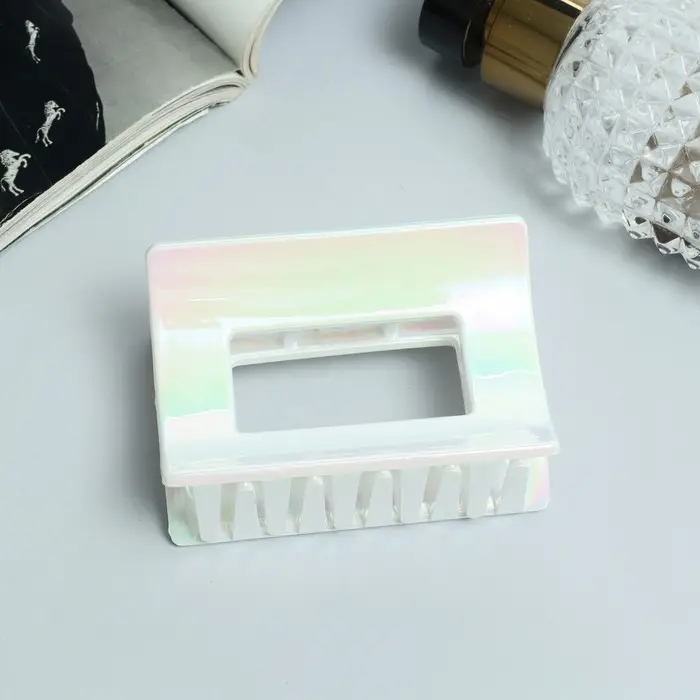 Крабик для волос «Лунара», прямой широкий, 7.5 см, белый Крабик для волос «Лунара», прямой широкий, 7.5 см, белый