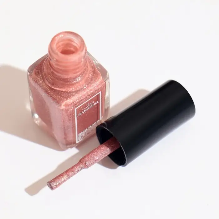 Лак для ногтей с эффектом геля SHIMMER тон S121 серебристо-коричневый искрящийся, 6 мл Лак для ногтей с эффектом геля SHIMMER тон S121 серебристо-коричневый искрящийся, 6 мл