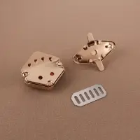 Застёжка для сумки, 3.1×3.1 см, цвет золотой