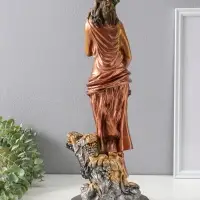 Фигура гипс &laquo;Девушка с виноградом&raquo;, бронза с золотом, 50&times;20&times;20 см