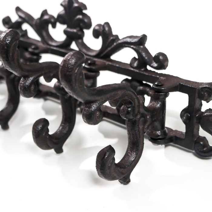 Крючки декоративные чугун Крючки декоративные чугун "Геральдическая лилия с листьями" 13,6х12,8х38 см