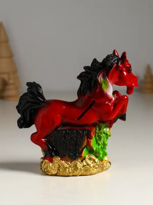 Копилка Копилка "Огненный конь с ёлкой" 13х13х6,5 см,