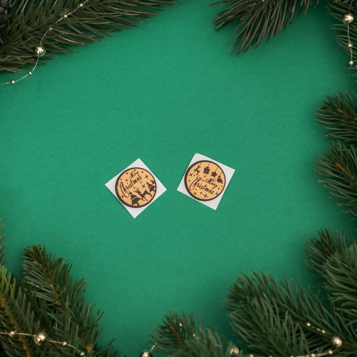 Новый год. Наклейки новогодние в рулоне Новый год. Наклейки новогодние в рулоне "Merry Christmas", 500 шт, 2,5 х 2,5 см.