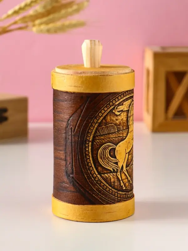 Туес Д6 высокий Туес Д6 высокий " Конь вороной",d6см, высота с хватком 12см, береста