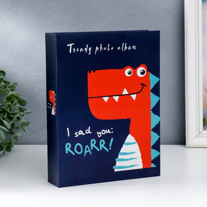 Фотоальбом на 200 фото 10х15 см Фотоальбом на 200 фото 10х15 см "Динозаврик" 5х19х25 см
