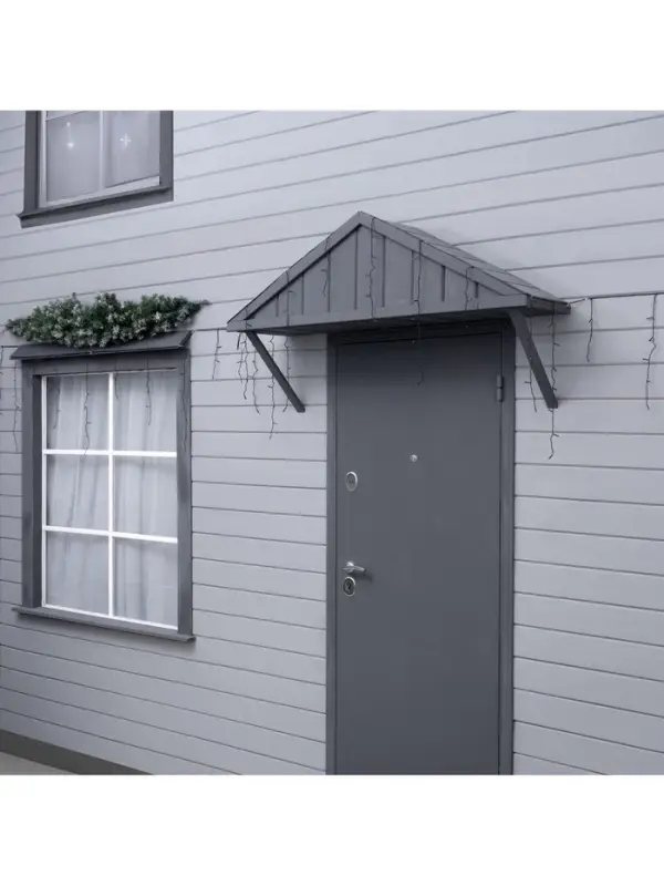 Гирлянда &laquo;Бахрома&raquo; 12&times;0.7 м, IP44, УМС, тёмная нить, 240 LED, свечение белое, 220 В