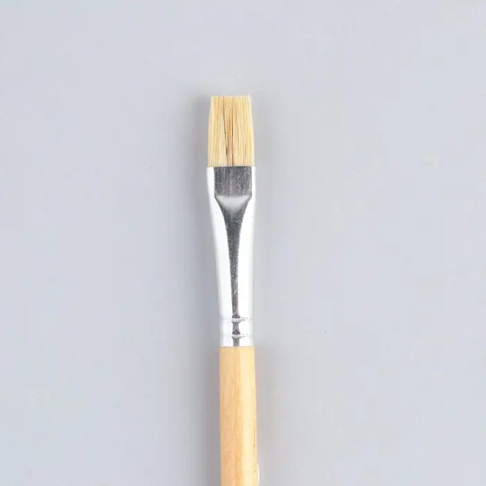 Кисть для рисования щетина плоская № 8 (ширина обоймы 10 мм; длина ворса 17 мм) Кисть для рисования щетина плоская № 8 (ширина обоймы 10 мм; длина ворса 17 мм)