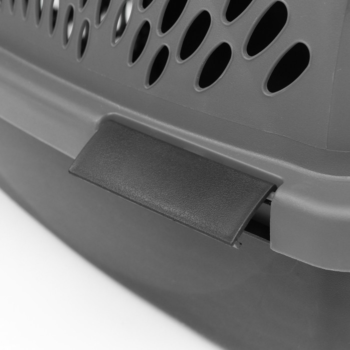 Переноска для животных с пластиковой дверью, 40 х 32 х 26, серая Переноска для животных с пластиковой дверью, 40 х 32 х 26, серая